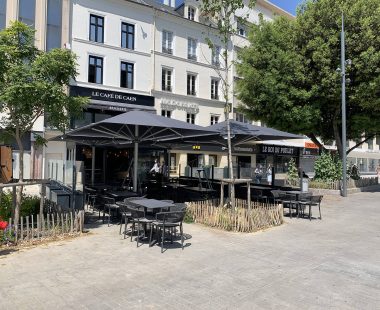 parasols Glatz « Café de Caen »